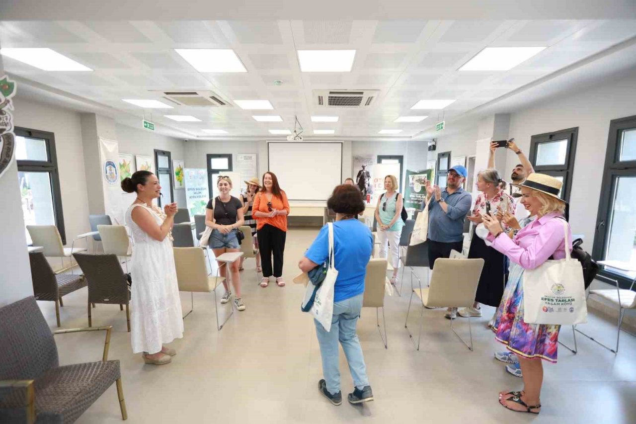 Efes Tarlası Yaşam Köyü dünyaya açılıyor