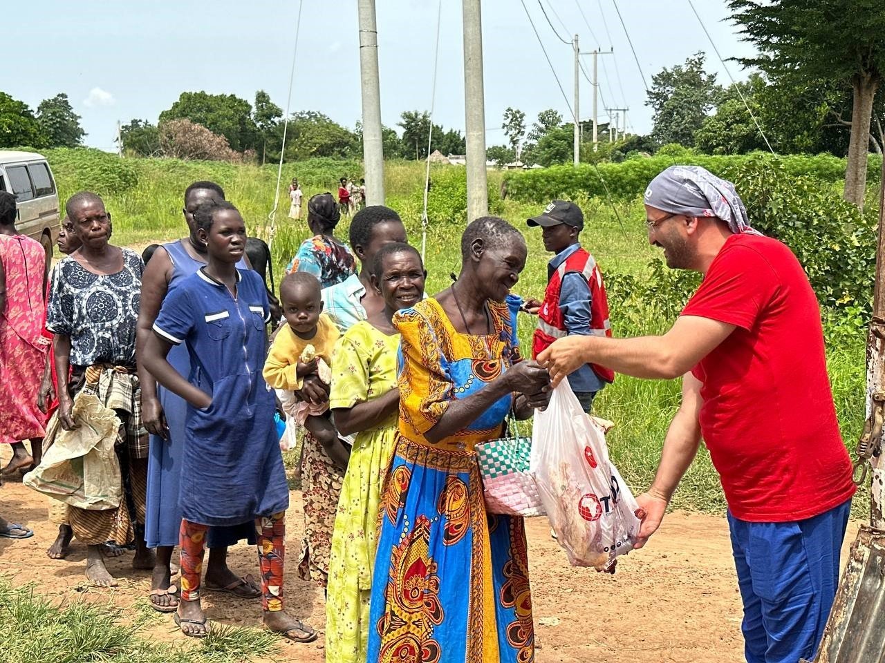 ‘’Afrika’da yapılacak çok iş, gidilecek çok yer, görülecek çok insan var’’
