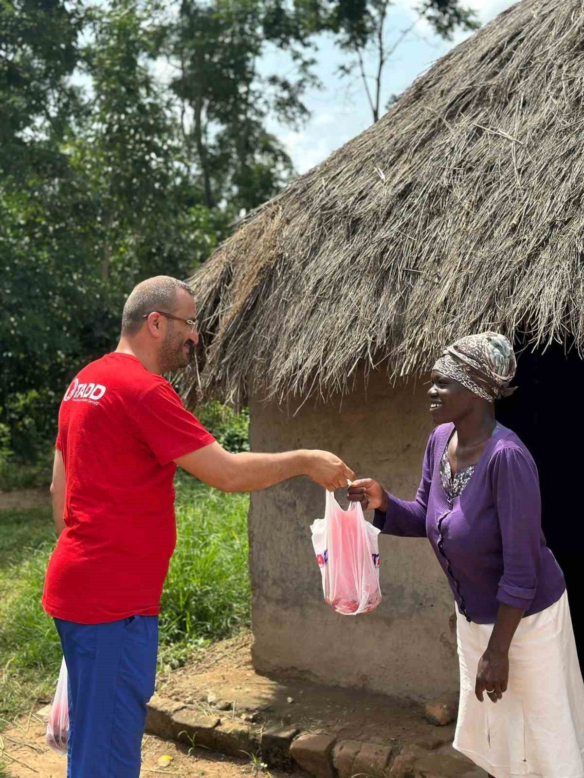 ‘’Afrika’da yapılacak çok iş, gidilecek çok yer, görülecek çok insan var’’
