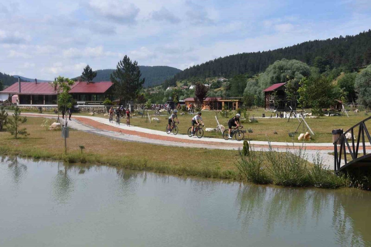 Bisikletçilerin yeni destinasyonu Batı Karadeniz oldu