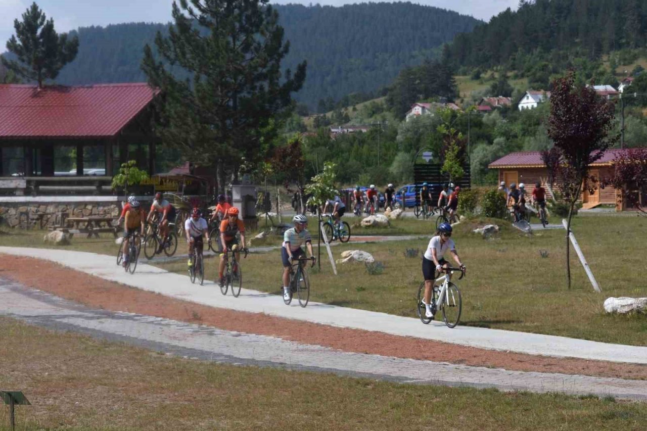 Bisikletçilerin yeni destinasyonu Batı Karadeniz oldu