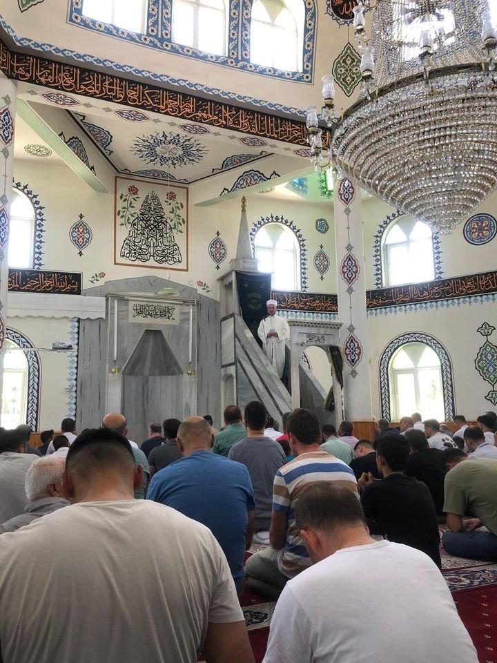 Diyanet’ten ‘şatafatlı düğün’ uyarısı