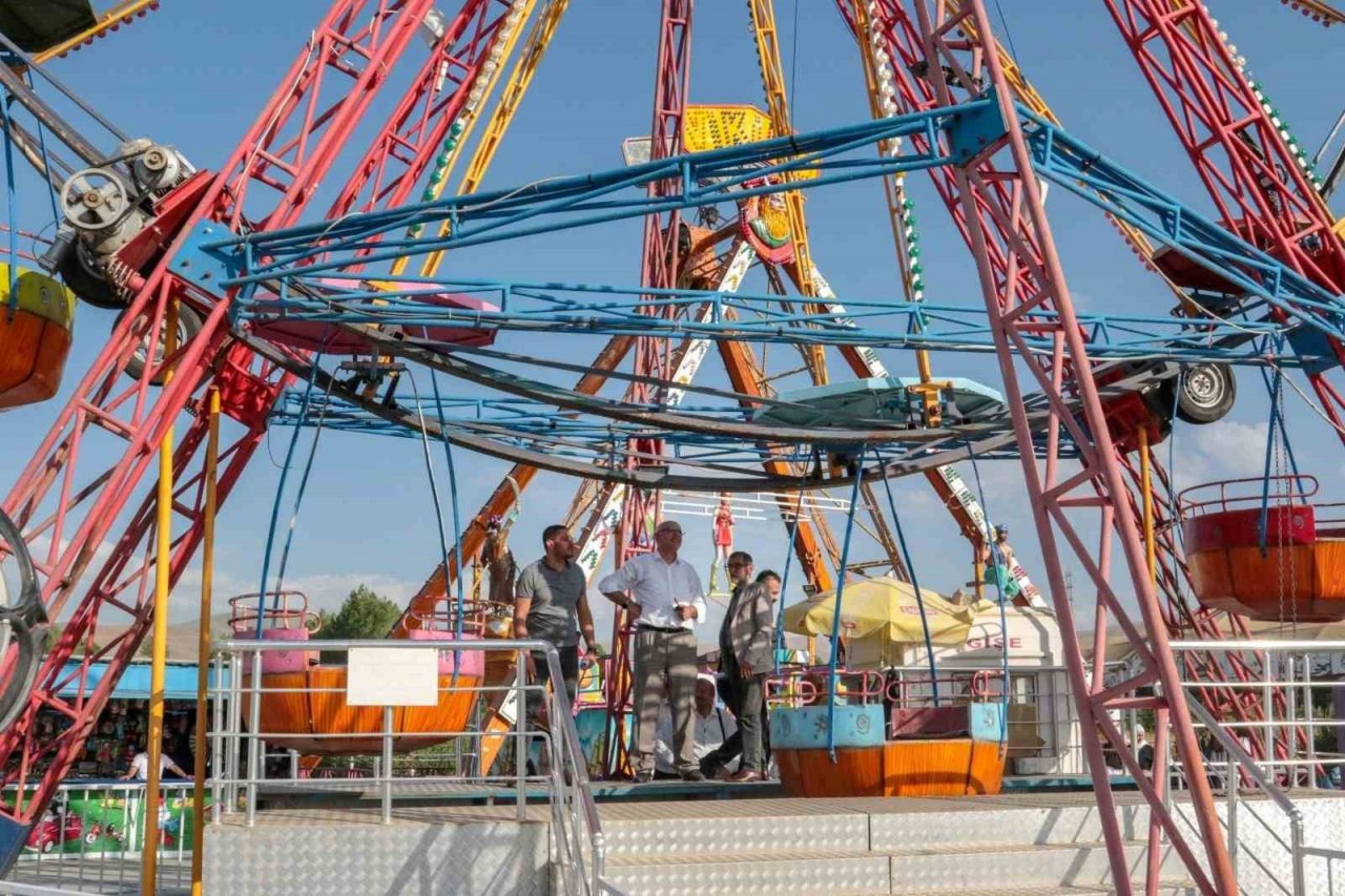 Van’daki lunaparklar denetlendi