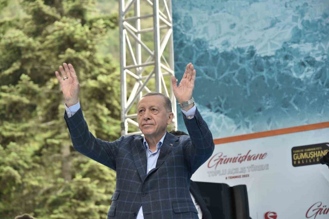 Cumhurbaşkanı Erdoğan: "Seçimlerin üzerinden tam 8 hafta geçti, 7’li koalisyon masasından bir kişi bile istifa etmedi”