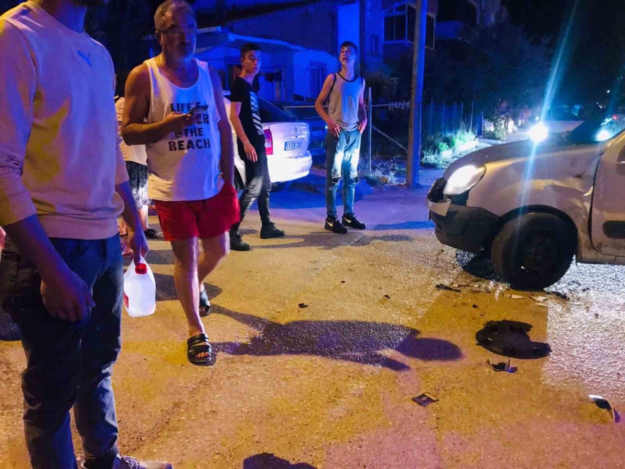 Bilecik’te yaşanan kaza sonrası yaralıyı bırakıp motosikleti saklayıp, plakalarını söktüler