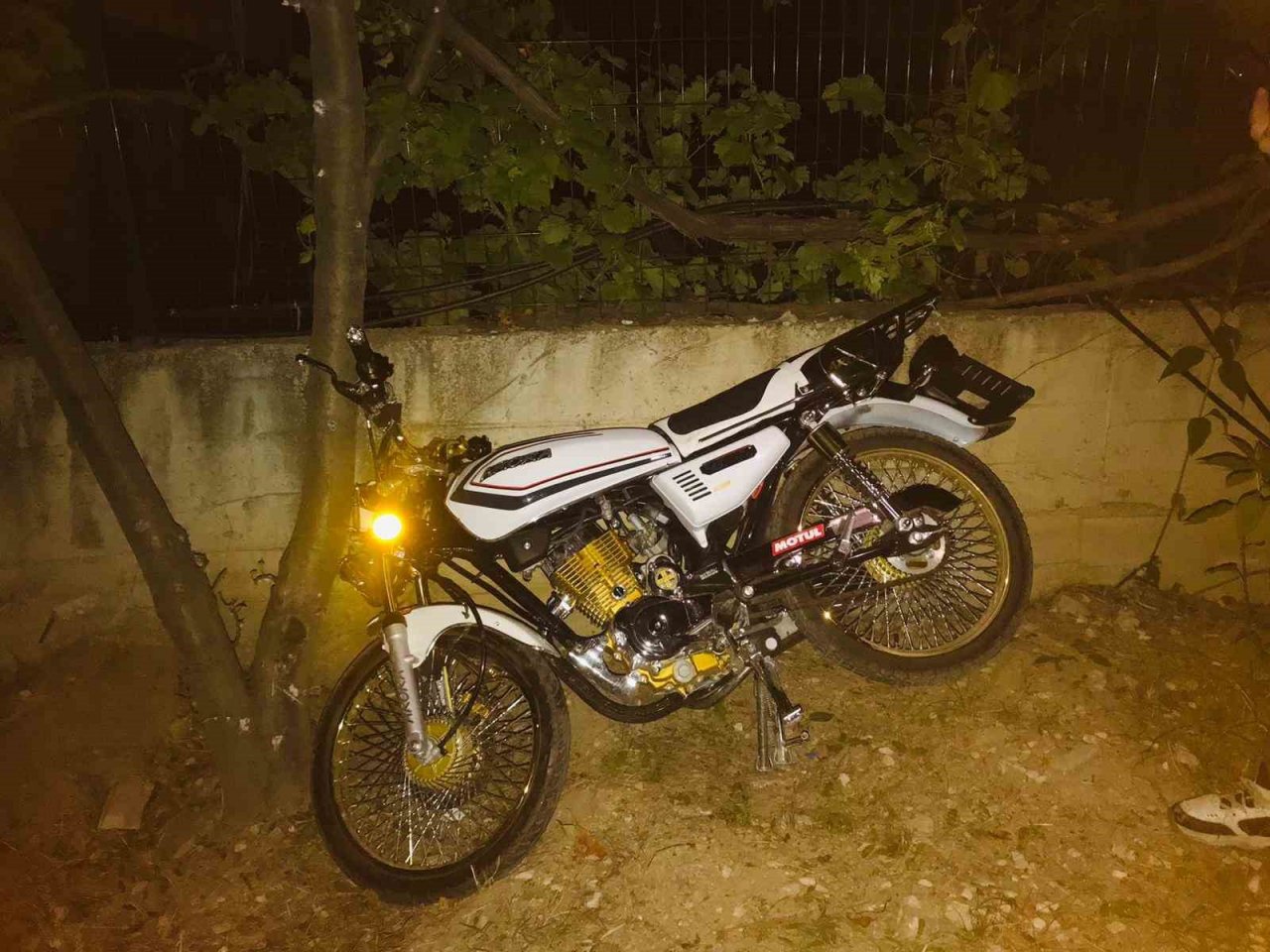 Bilecik’te yaşanan kaza sonrası yaralıyı bırakıp motosikleti saklayıp, plakalarını söktüler