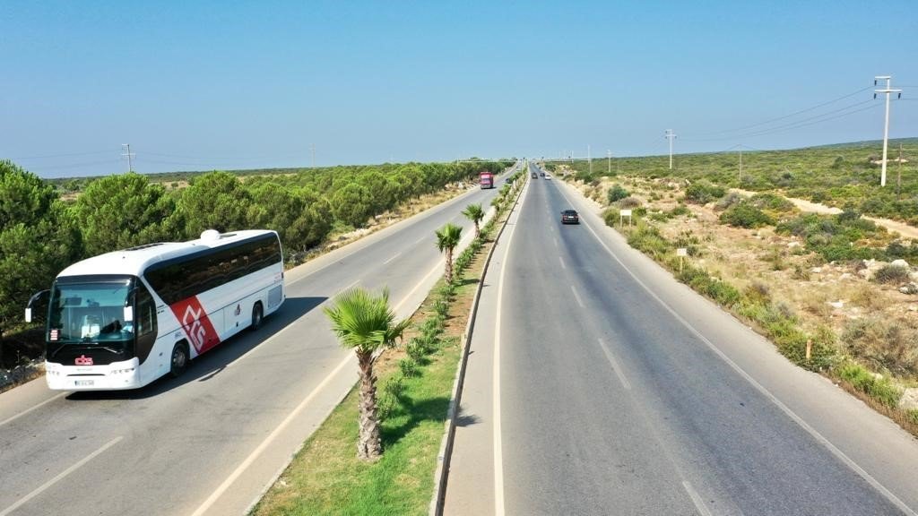 Didim Belediyesi kent girişlerine el attı