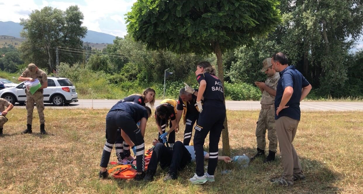Amasya’da otomobil elektrikli bisikletle çarpıştı: 5 yaralı