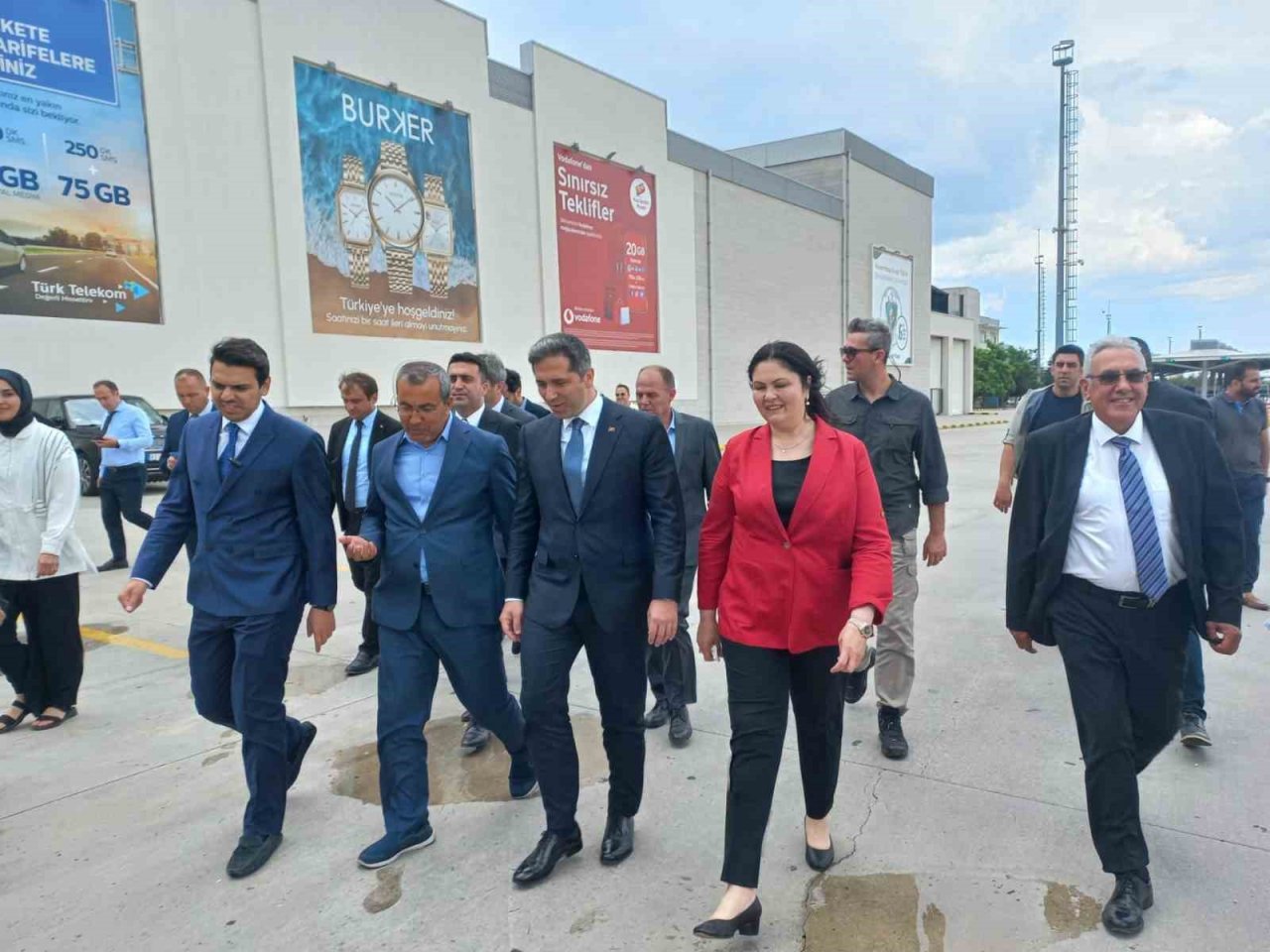 AK Parti Dış İlişkilerden Sorumlu Genel Başkan Yardımcısı Sırakaya Kapıkule’de