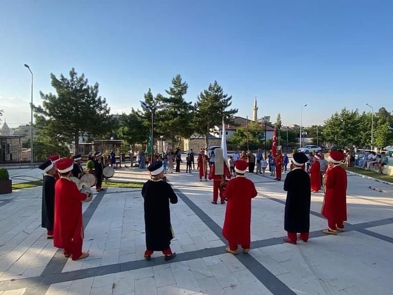 Tarihi mahalle Harput’ta mehter etkinliği