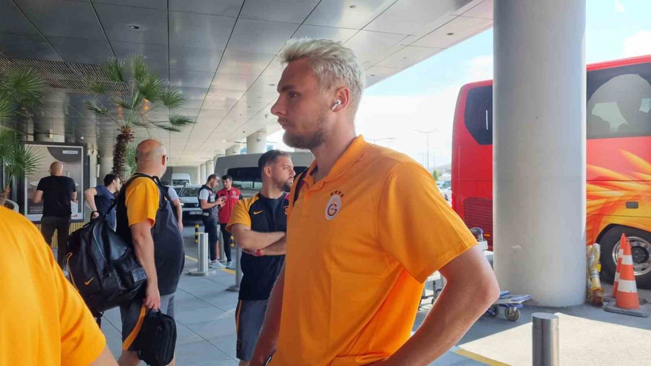 Galatasaray, kamp için Avusturya’ya gitti