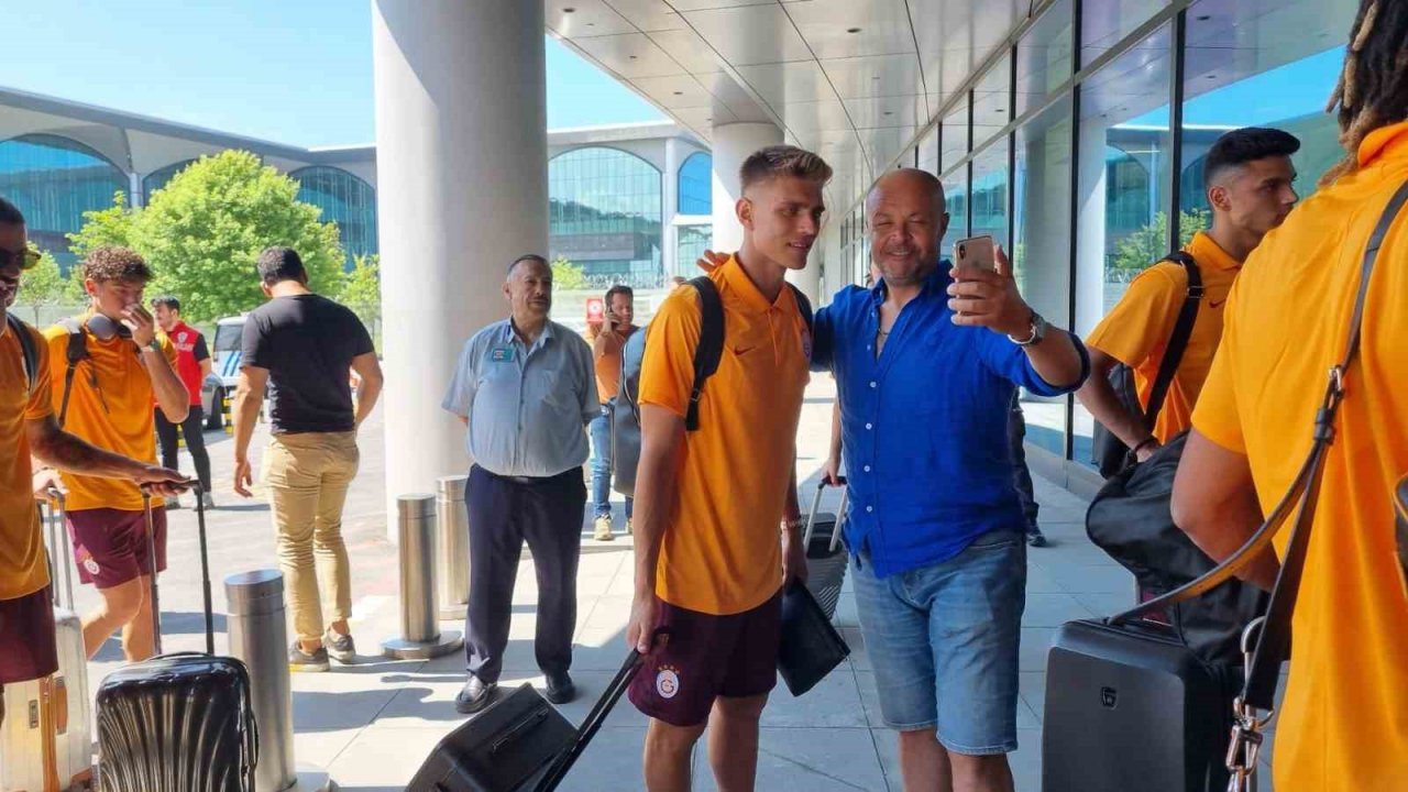 Galatasaray, kamp için Avusturya’ya gitti