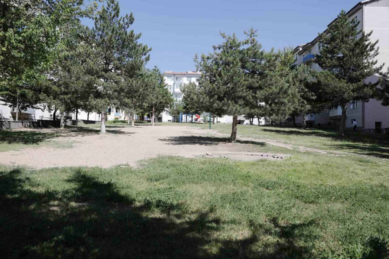 Nevşehir’de park yenileme çalışmaları başladı