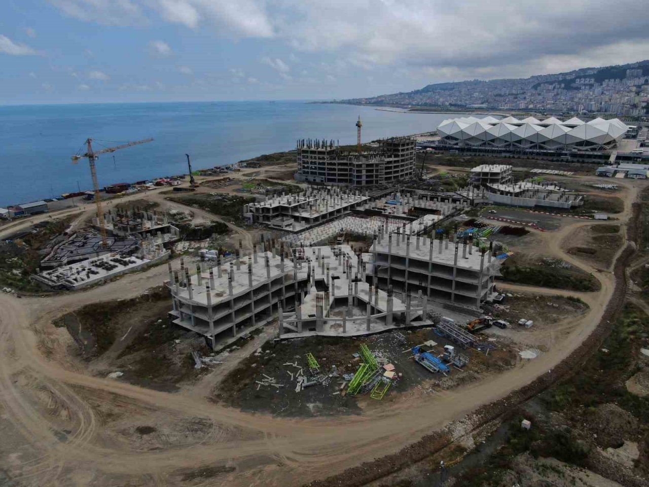 Trabzon Şehir Hastanesi inşaatı hızla yükseliyor