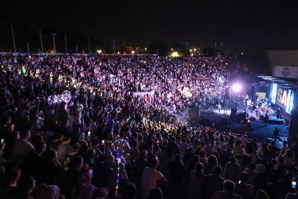 Yalova’nın il oluşunun yıldönümü Sinan Akçıl ile kutlandı