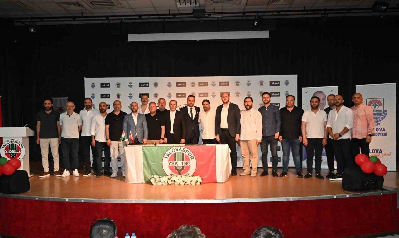 Yalovaspor’da sponsorluk anlaşması töreni