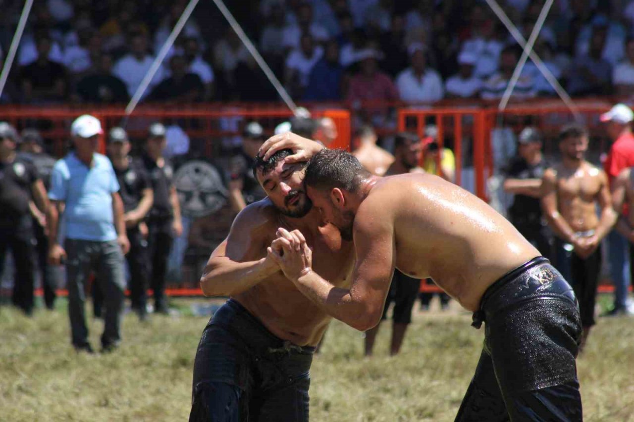 Kırkpınar’da büyük gün, Türkiye’nin başpehlivanı bugün belli olacak