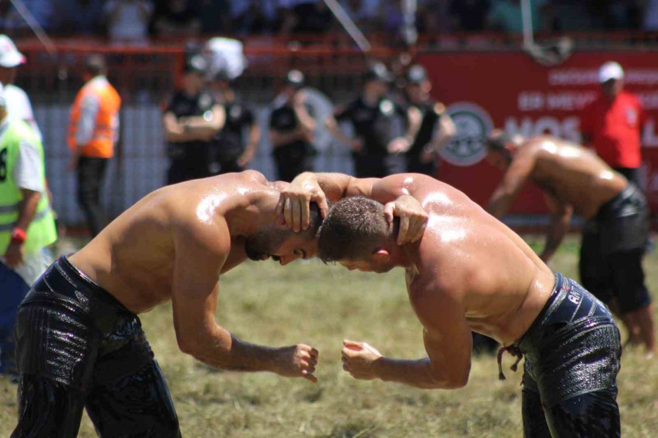 Kırkpınar’da büyük gün, Türkiye’nin başpehlivanı bugün belli olacak