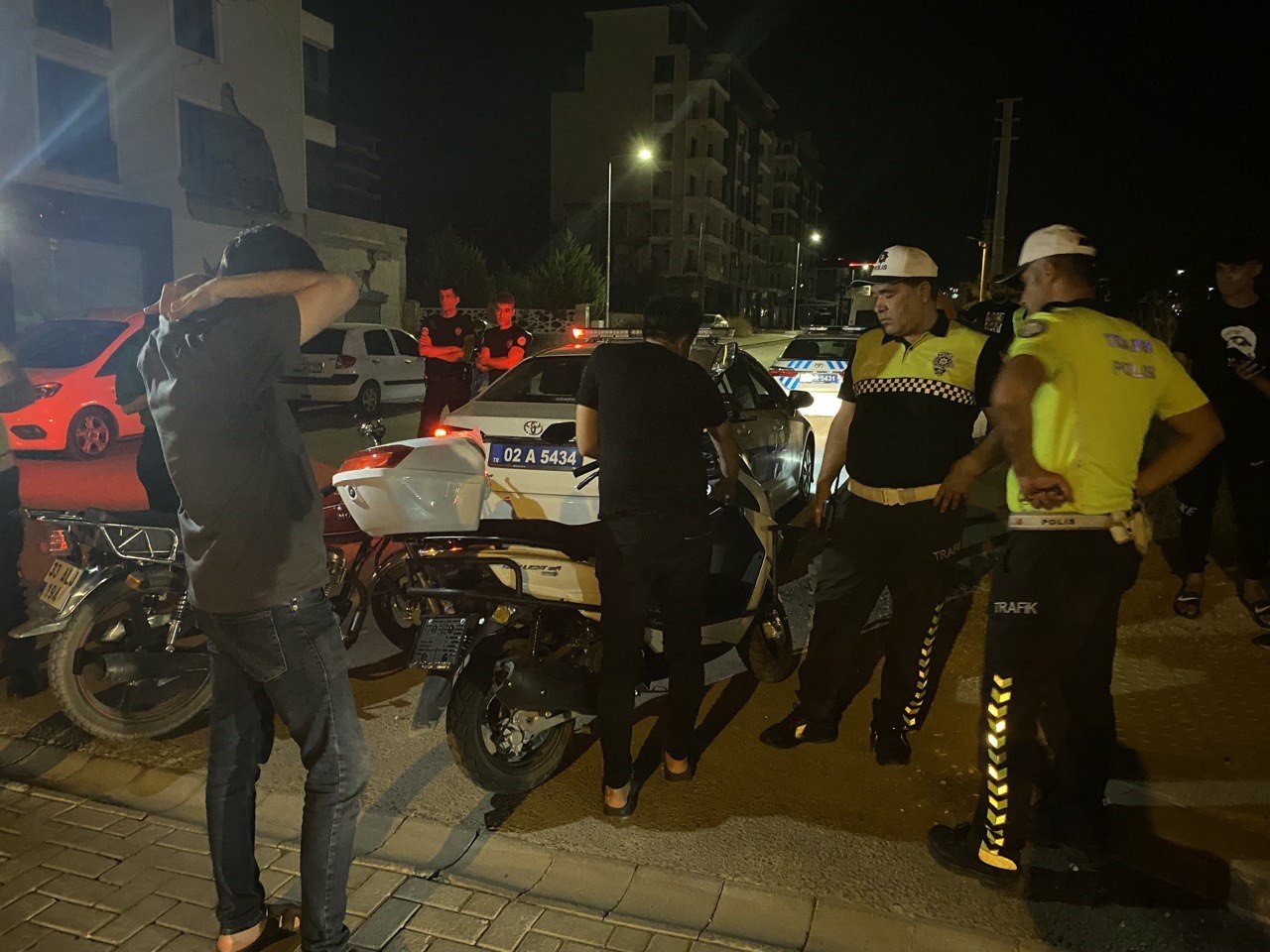 Adıyaman’da şok asayiş uygulaması