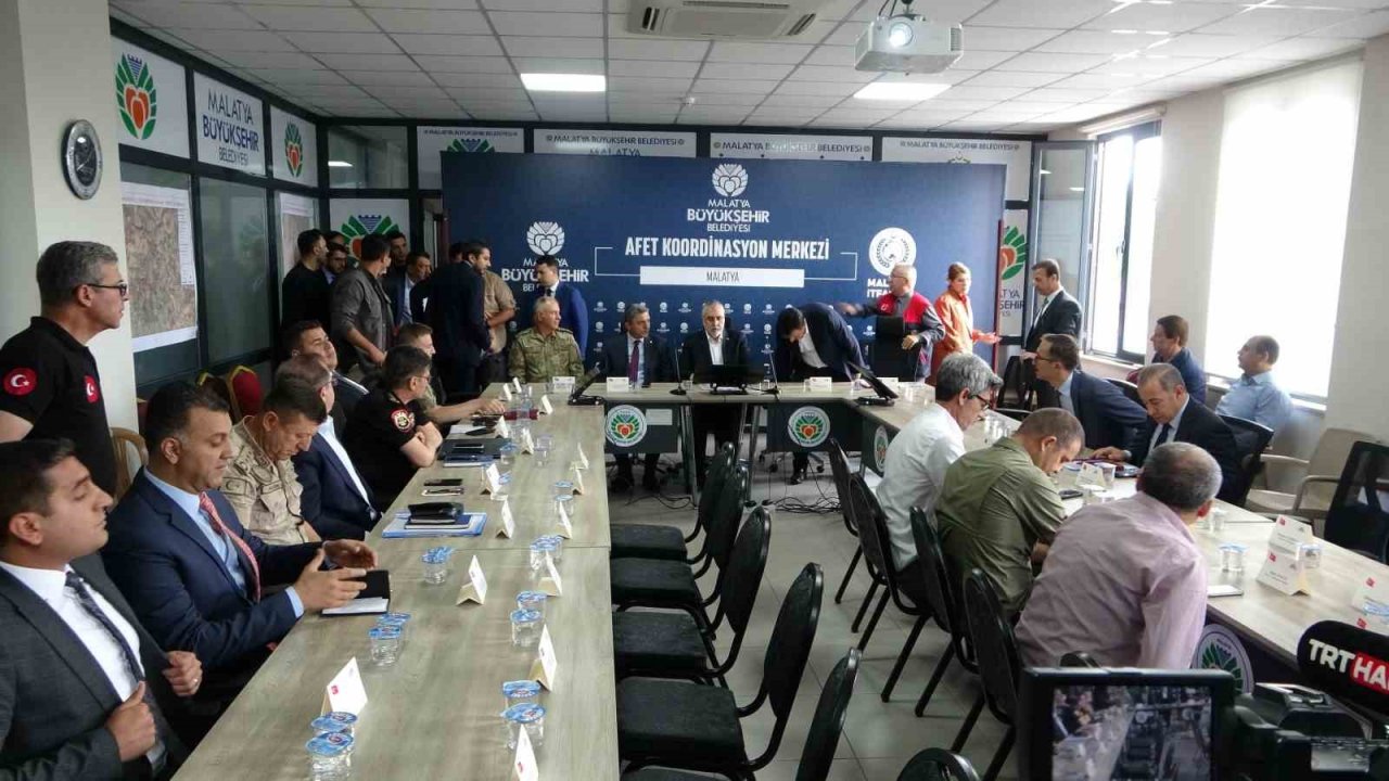 Bakanı Işıkhan Malatya’da Afet Koordinasyon Toplantısına katıldı