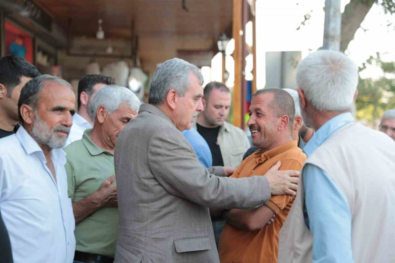 Beyazgül esnafla bir araya geldi