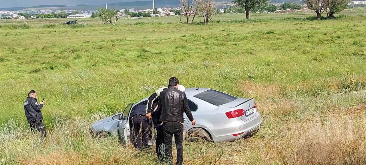 Sağanak yağmur trafik kazasına neden oldu
