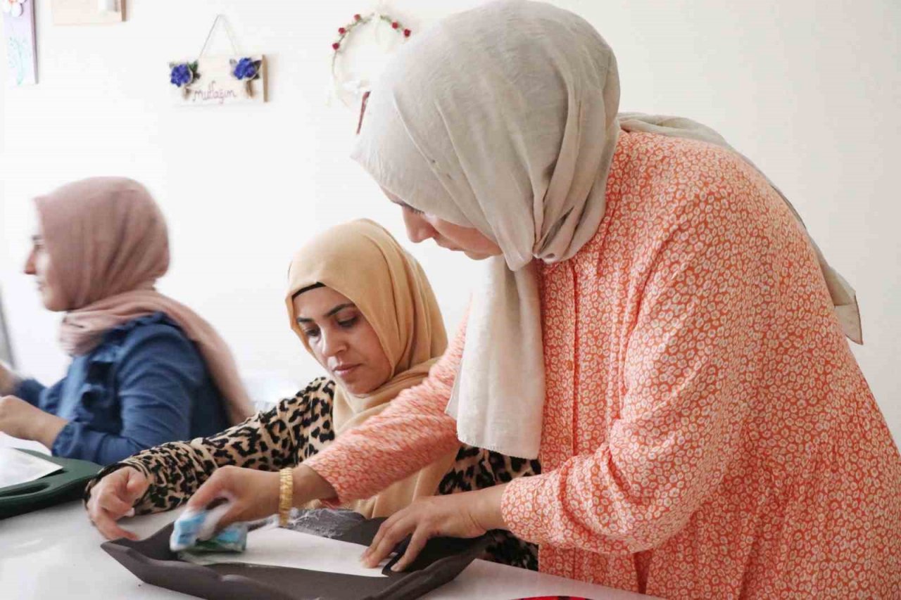 Haliliye’de emek sanata dönüşüyor