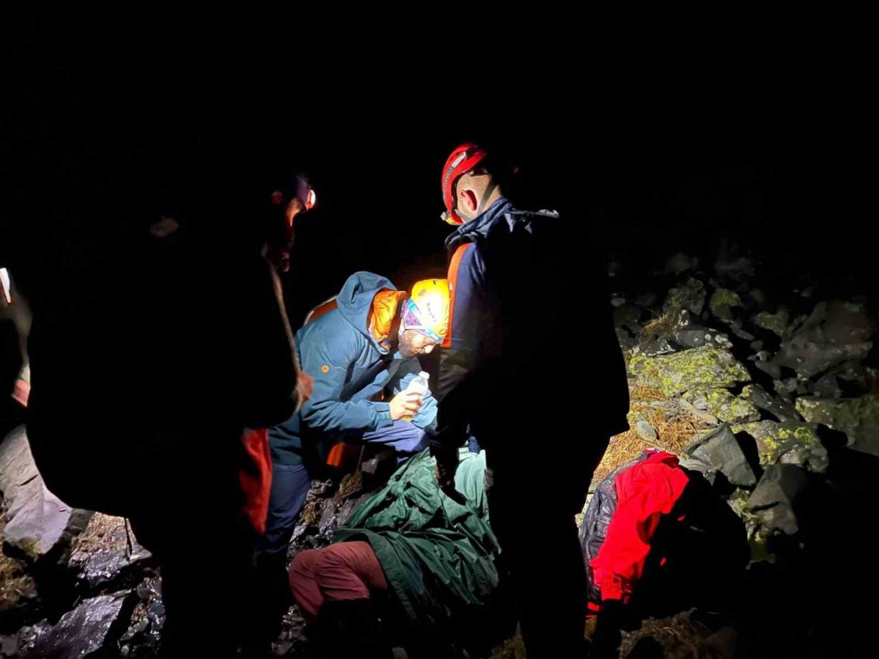 Kaçkar Dağları’ndaki yaralı dağcı kurtarıldı