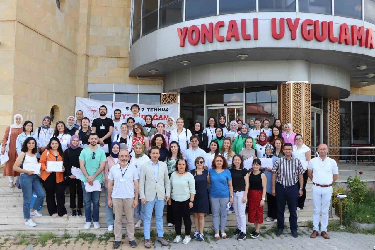 Kütahya’da 48 sağlık çalışanına NRP Eğitimi