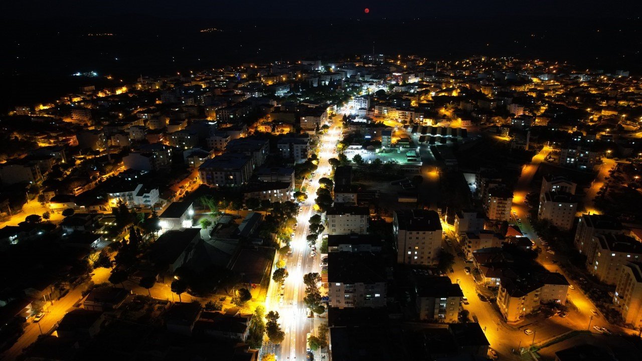 Büyükşehir Gördes’e değer kattı