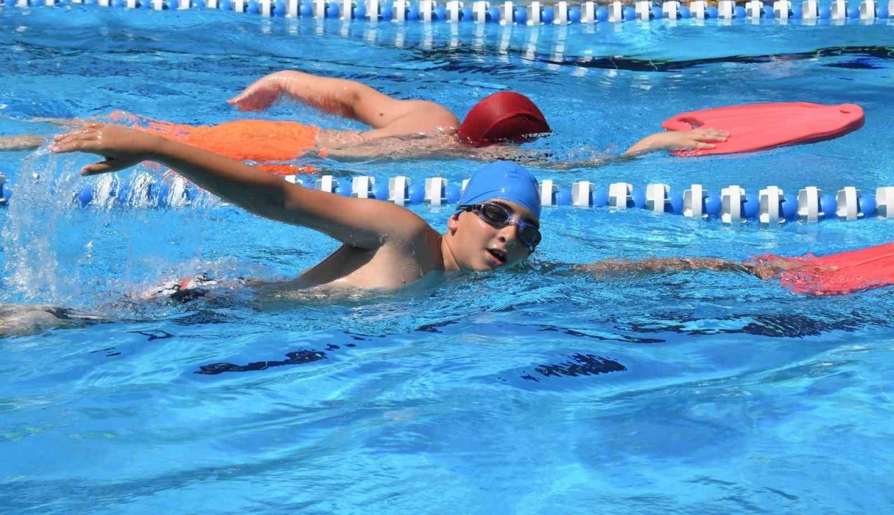 Osmangazi’nin havuzları rekora koşuyor