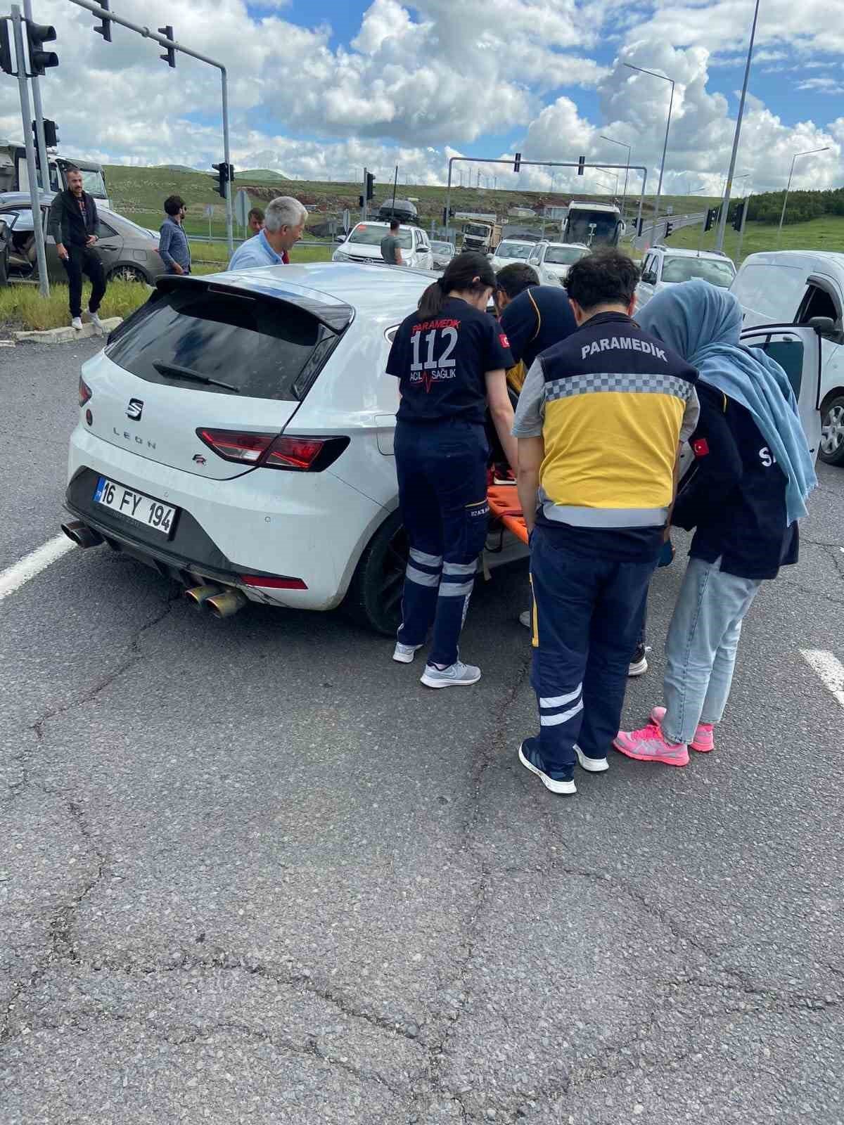 Ardahan’da Trafik Kazası: 4 yaralı