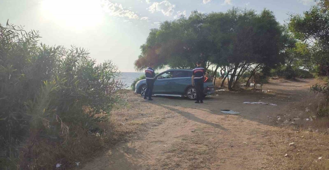 Jandarma ekipleri vatandaşları orman yangına karşı uyarıyor