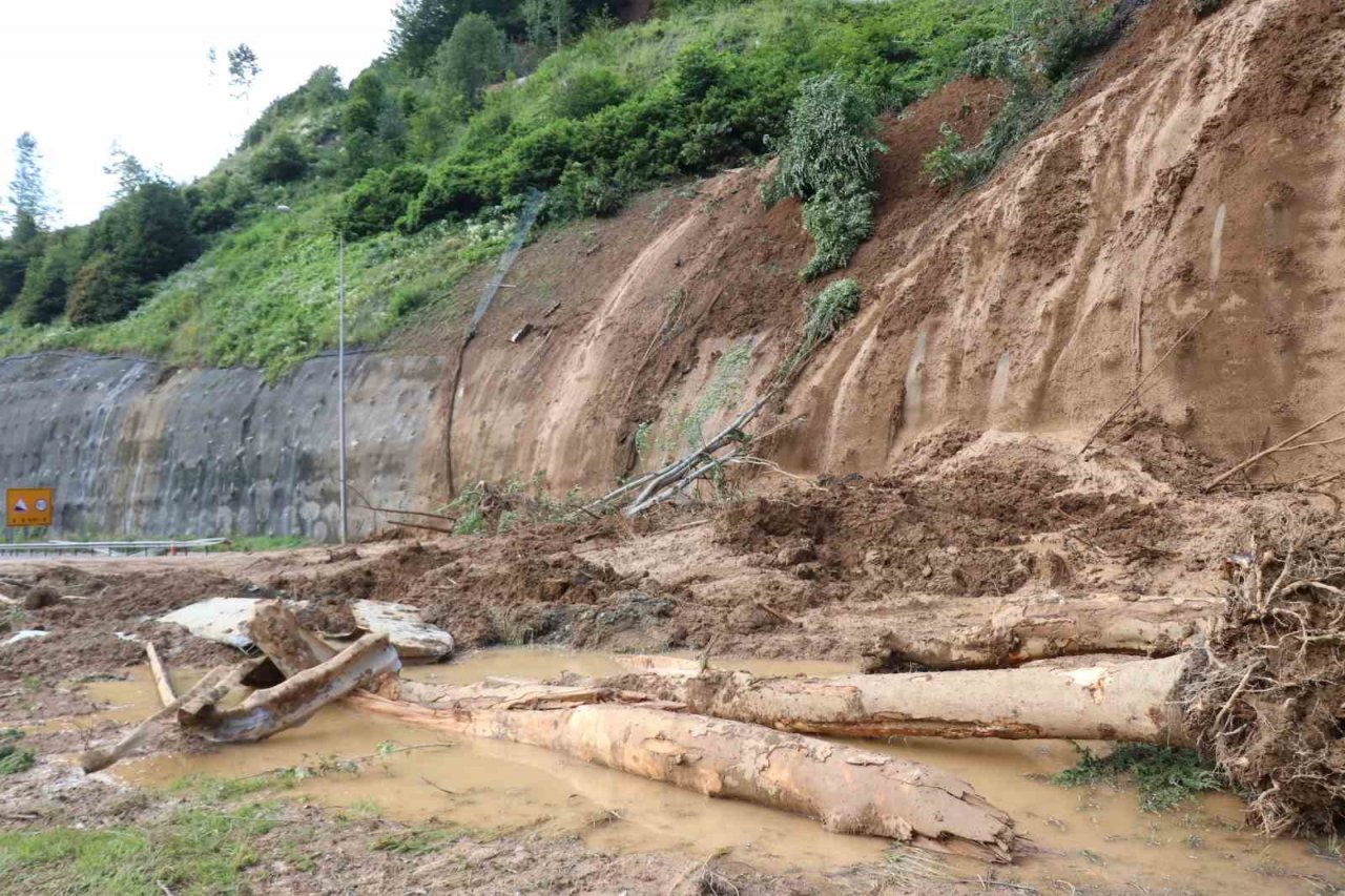 Bolu Dağı Tüneli’nde hummalı çalışma