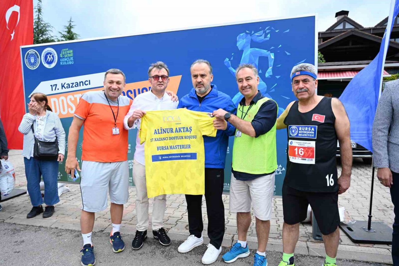 Kazancı’da dostluk için koştular