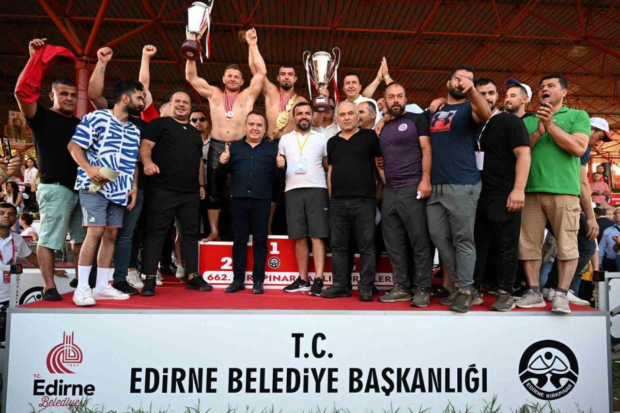 Kırkpınar’da, Antalya Büyükşehir fırtınası esti