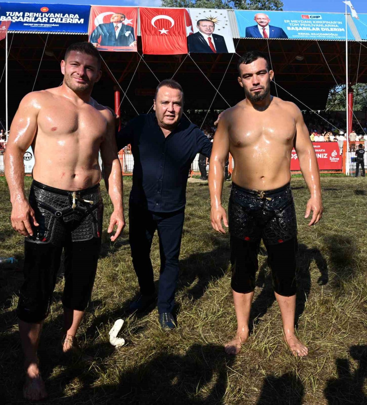 Kırkpınar’da, Antalya Büyükşehir fırtınası esti