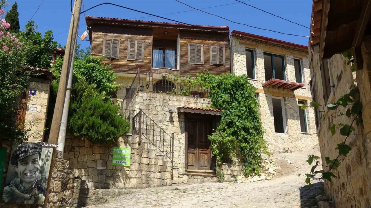 Bu köyde ticari amaçlı fotoğraf çekmek yasak