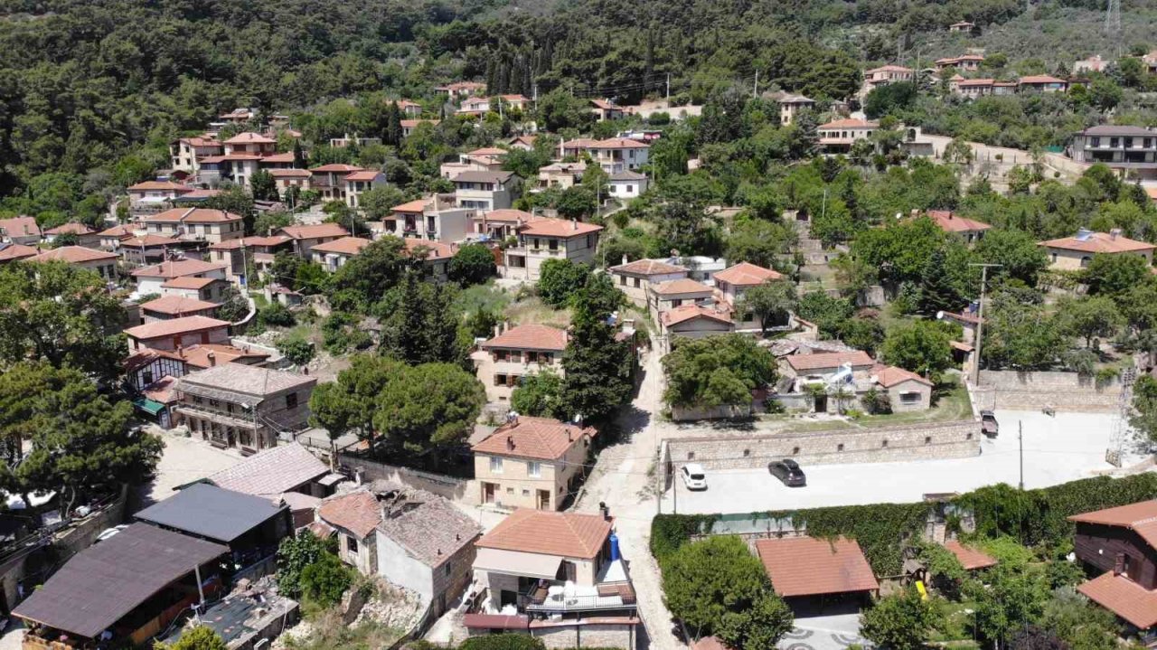 Bu köyde ticari amaçlı fotoğraf çekmek yasak