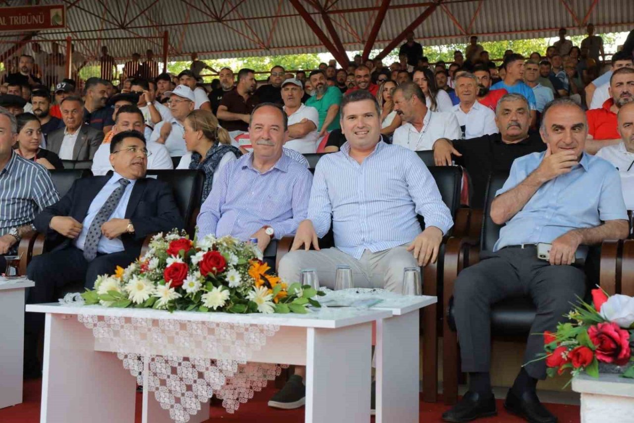 Tayfun Canlı "Edremit’in zeytinyağı Kırkpınar yolcusu"