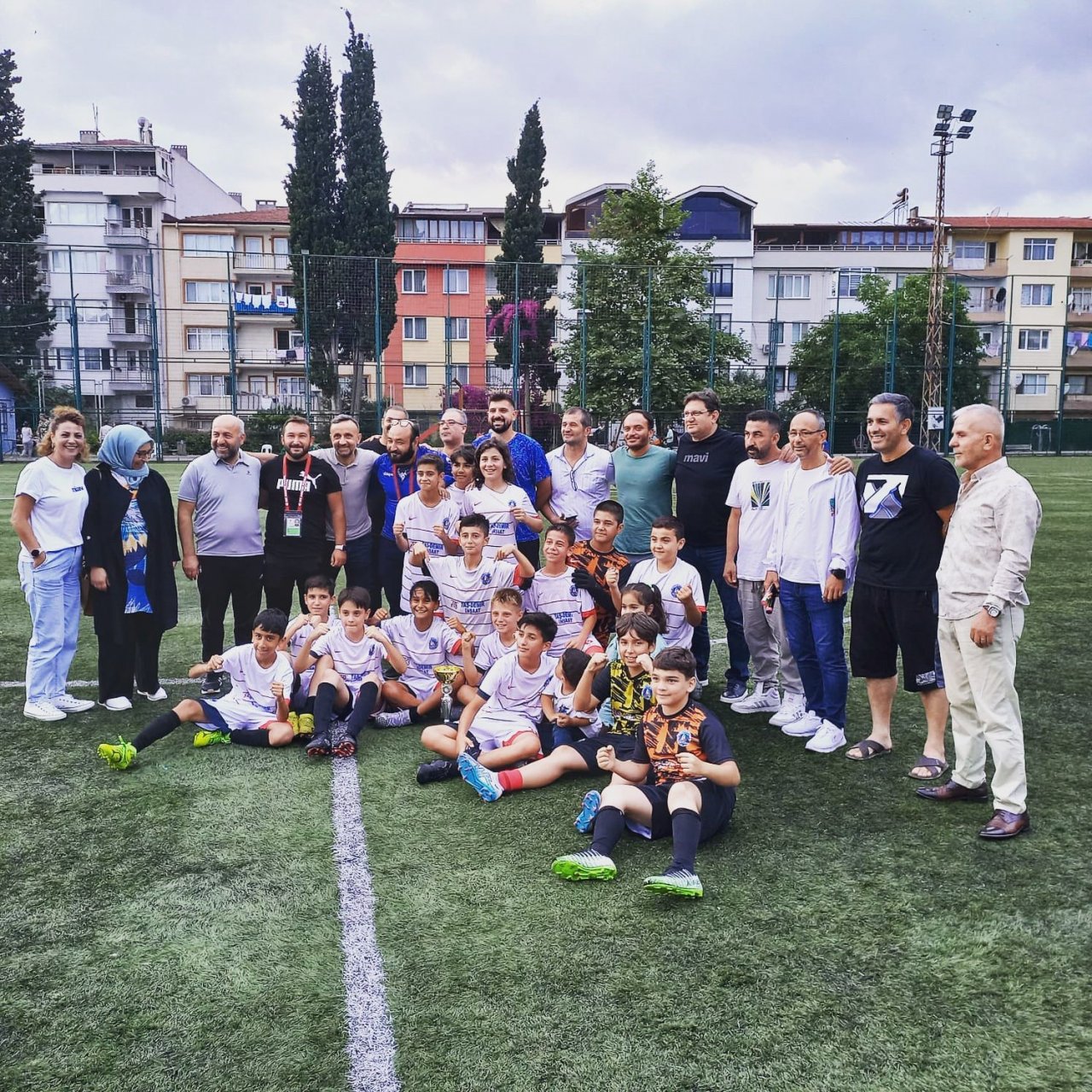 Çiftlikköy Belediyespor’un altyapıda yıldızı parlıyor