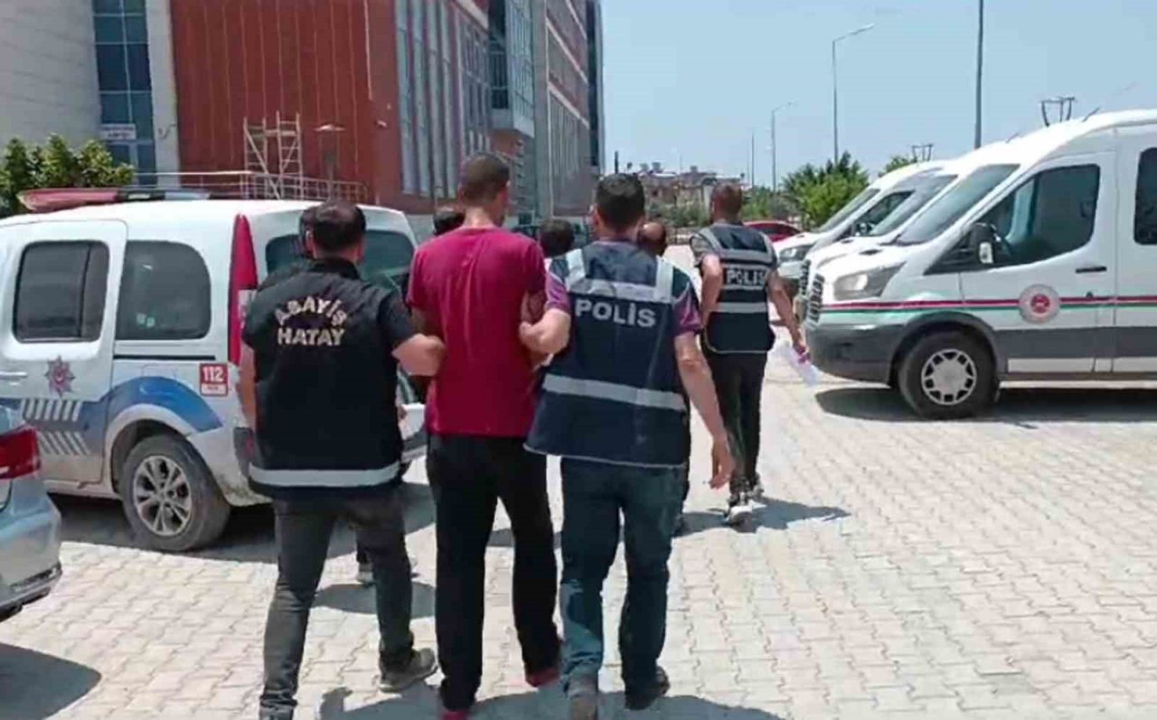Hatay’da hırsızlık şüphelisi 3 kişi yakalandı