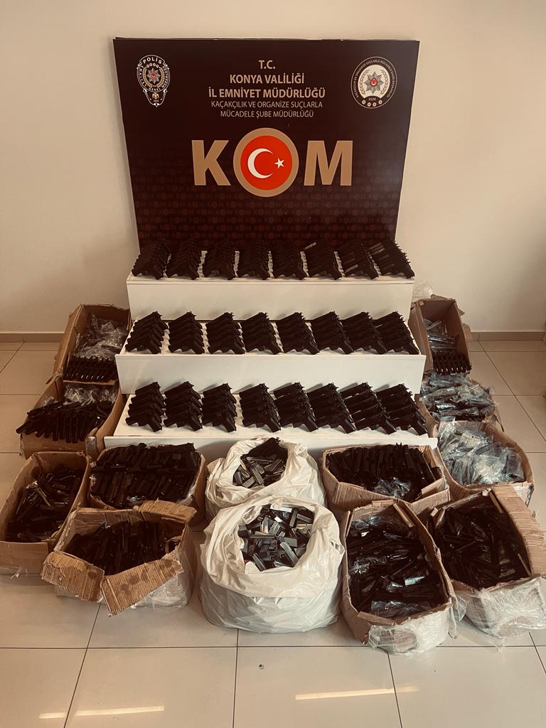 kacaksilahkonya7.jpg