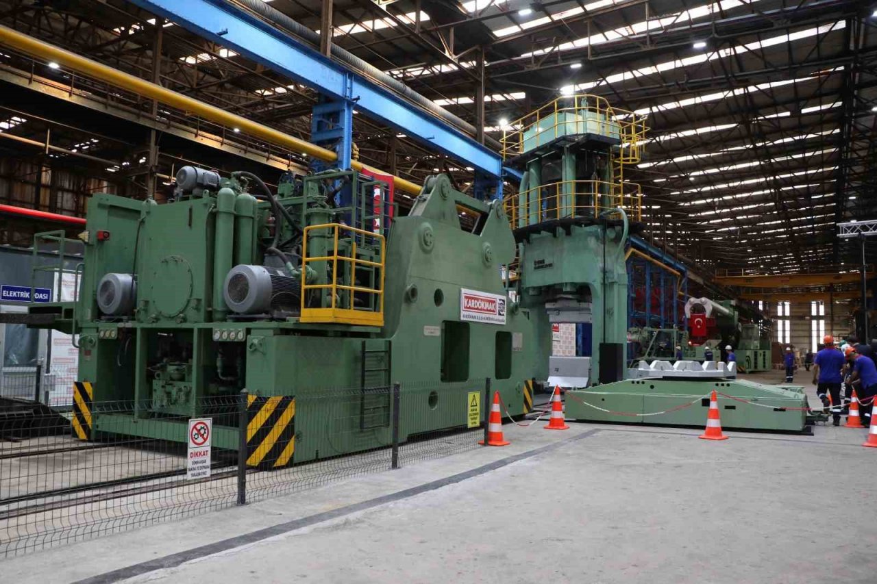 Yerli ve milli vagona ilk demiryolu tekeri seti sevk ediliyor