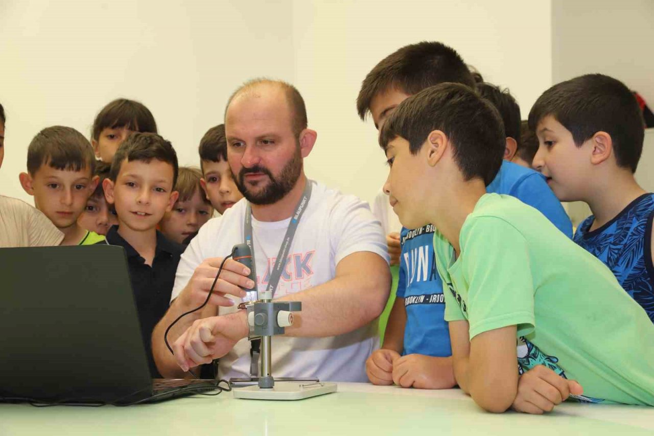 Kayseri Bilim Merkezi’nde yaz dolu dolu geçiyor