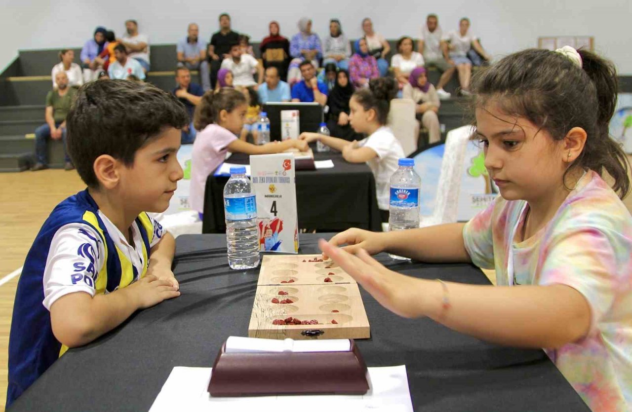 Mangala turnuvası büyük ilgi gördü