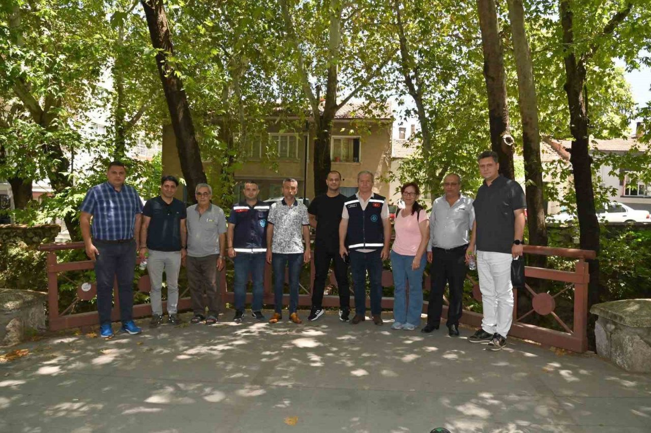 Çaybaşı Deresi temizleniyor