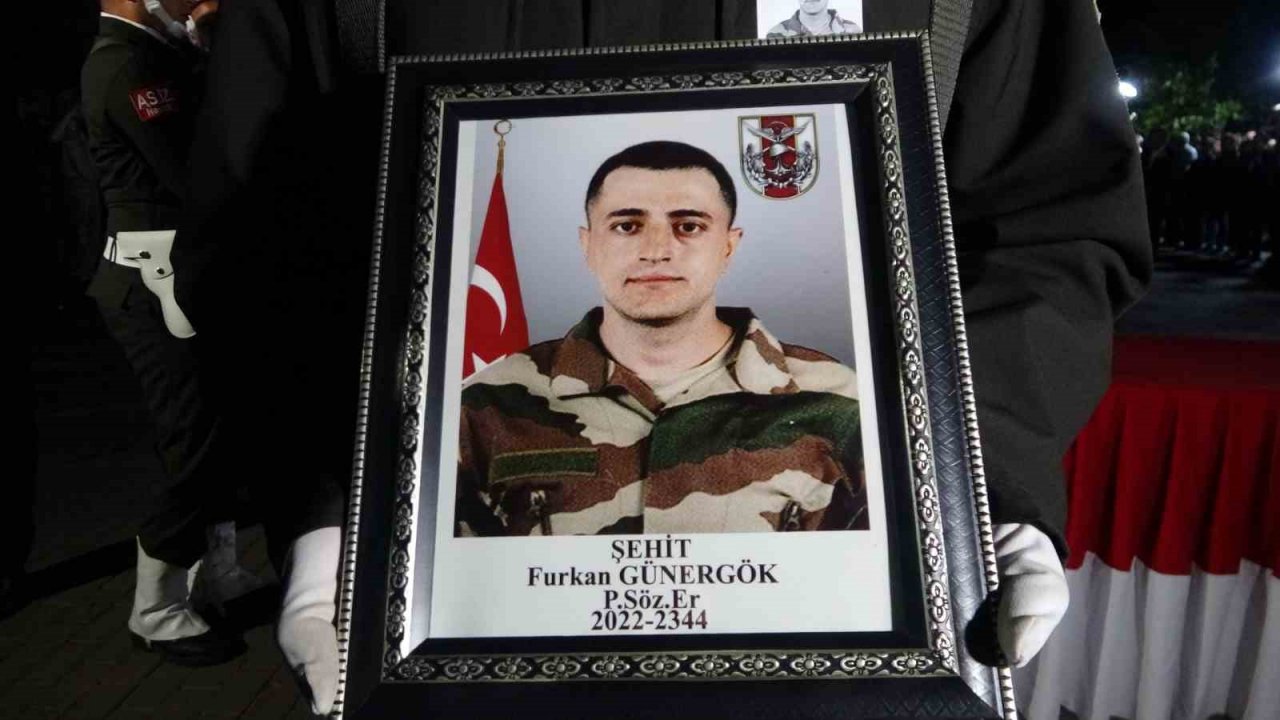 Bingöllü şehit son yolculuğuna uğurlandı