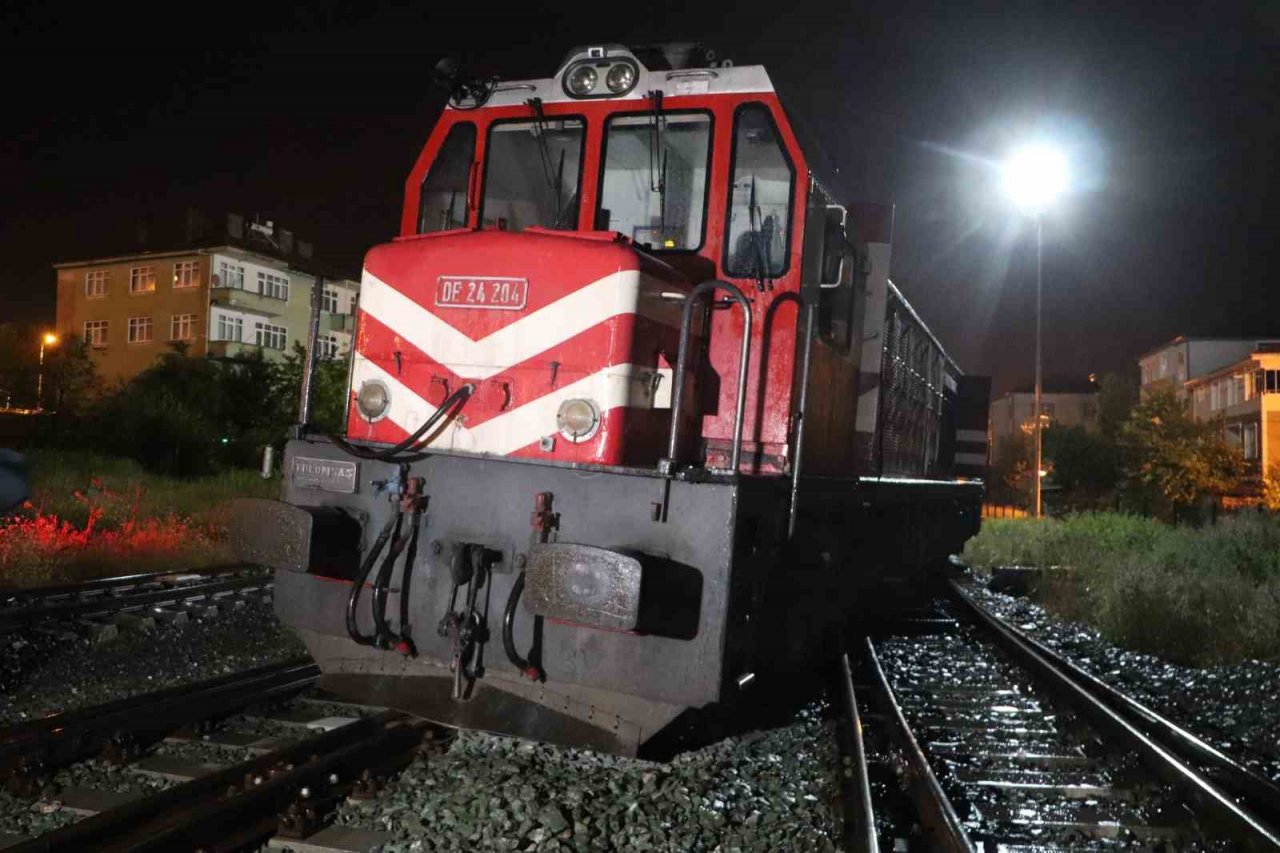 Samsun’da yük treni raydan çıktı