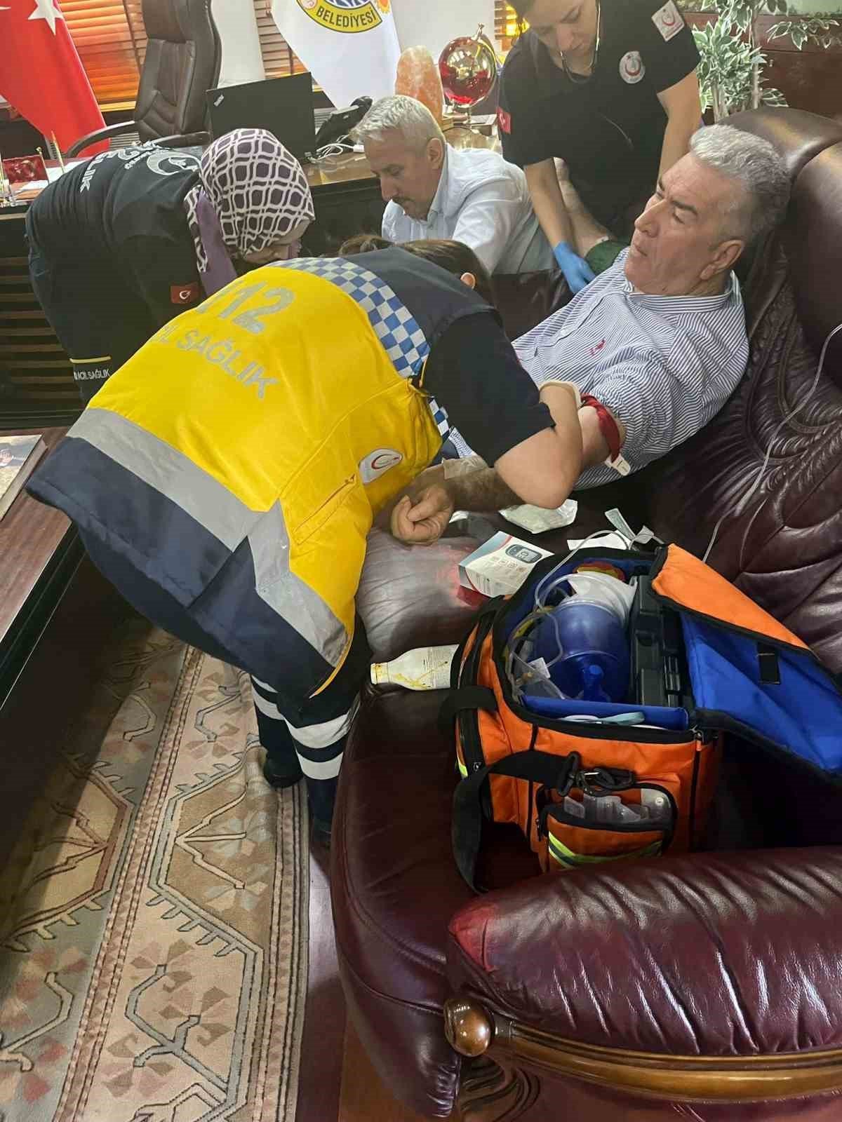 Sapanca Belediye Başkanının makam odasında silahlı saldırı